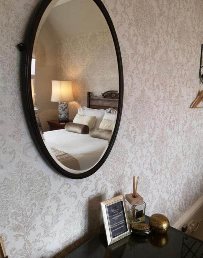 The Old Rectory Bed & Breakfast Ларгс Екстериор снимка